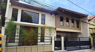 Bungalow House for Sale in BF HOMES, Parañaque